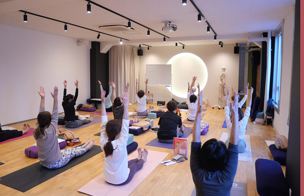 ヨガニドラの前のアーサナ